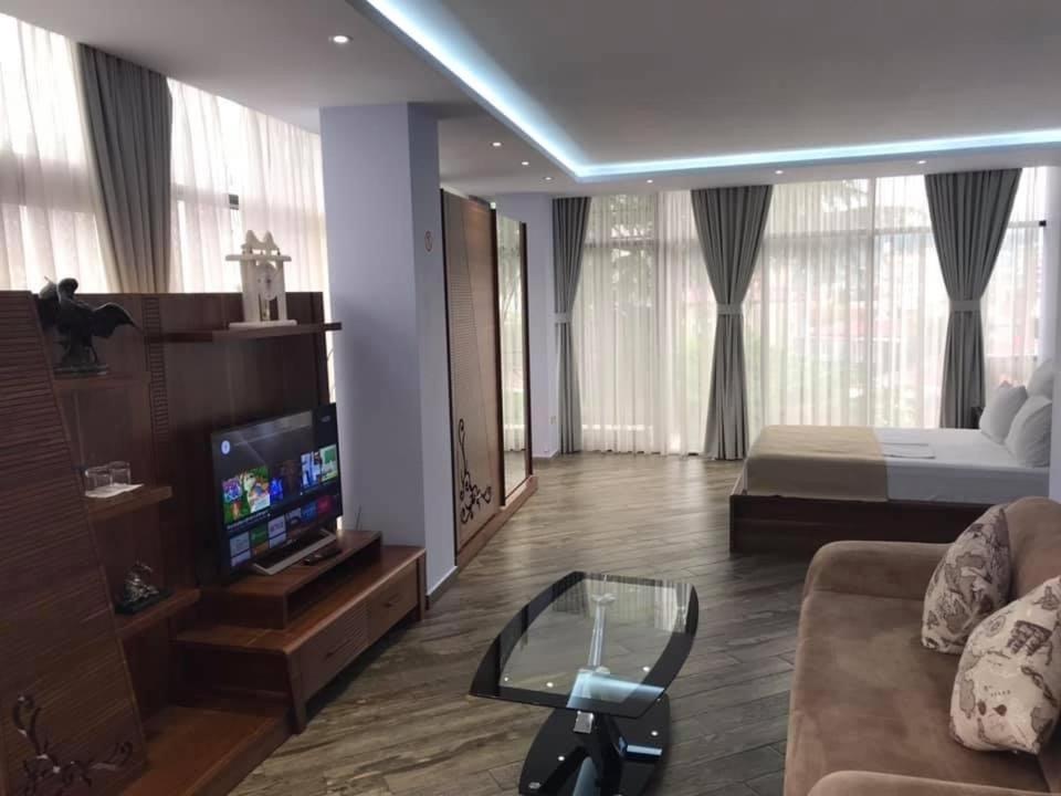 Hotel Light Palace 바투미 외부 사진