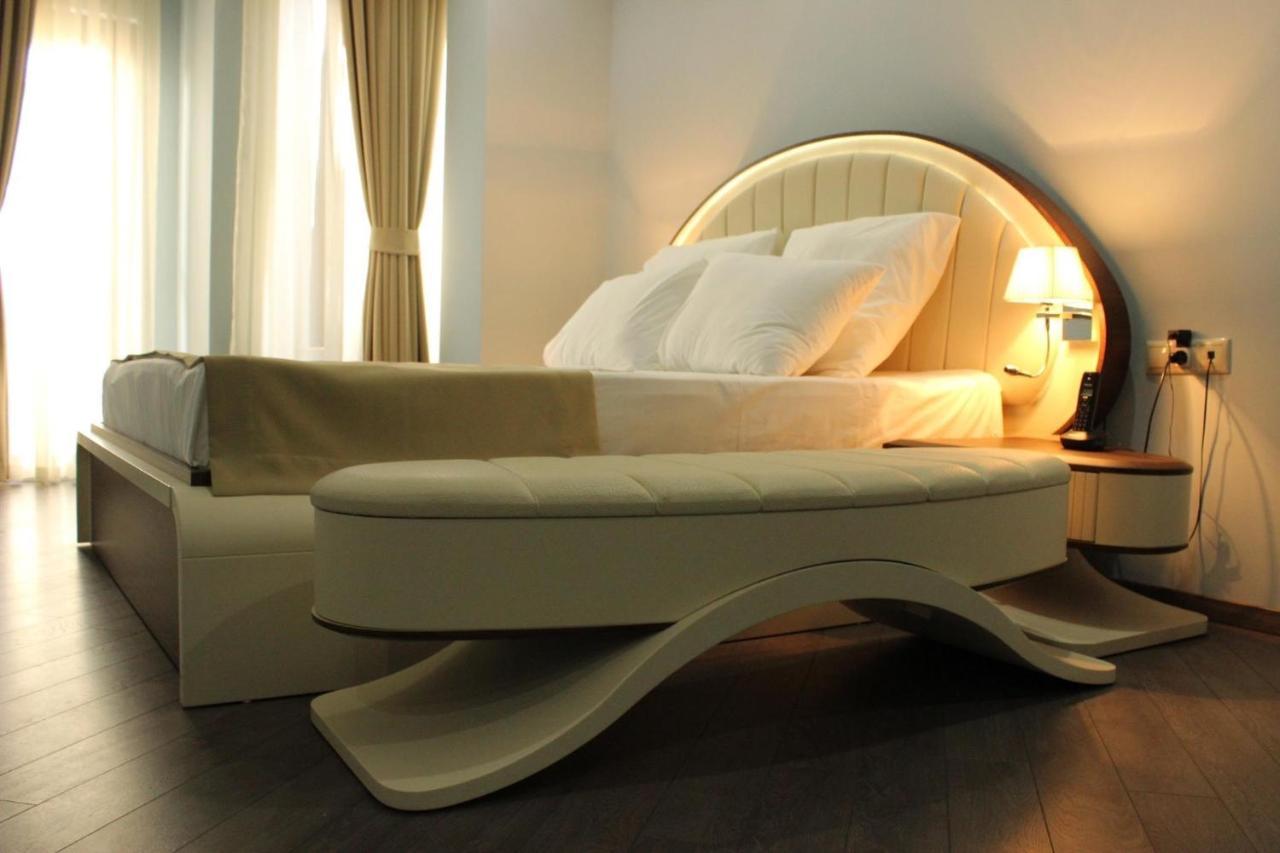 Hotel Light Palace 바투미 외부 사진